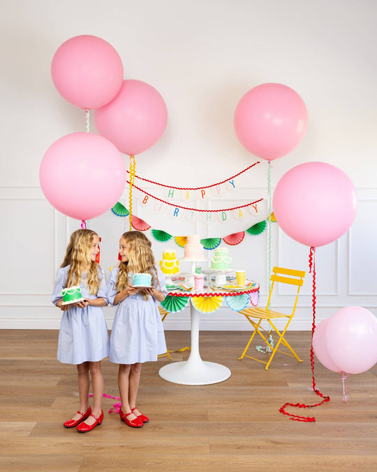 HBD1103 - Bunting Banner